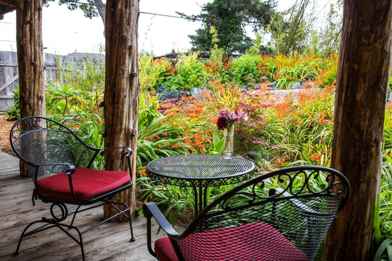 Inn The Front Porch Hidden Oasis *
