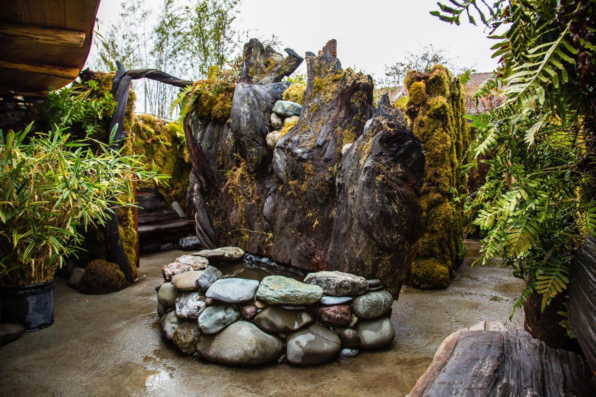 The Front Porch Hidden Oasis * Arcata