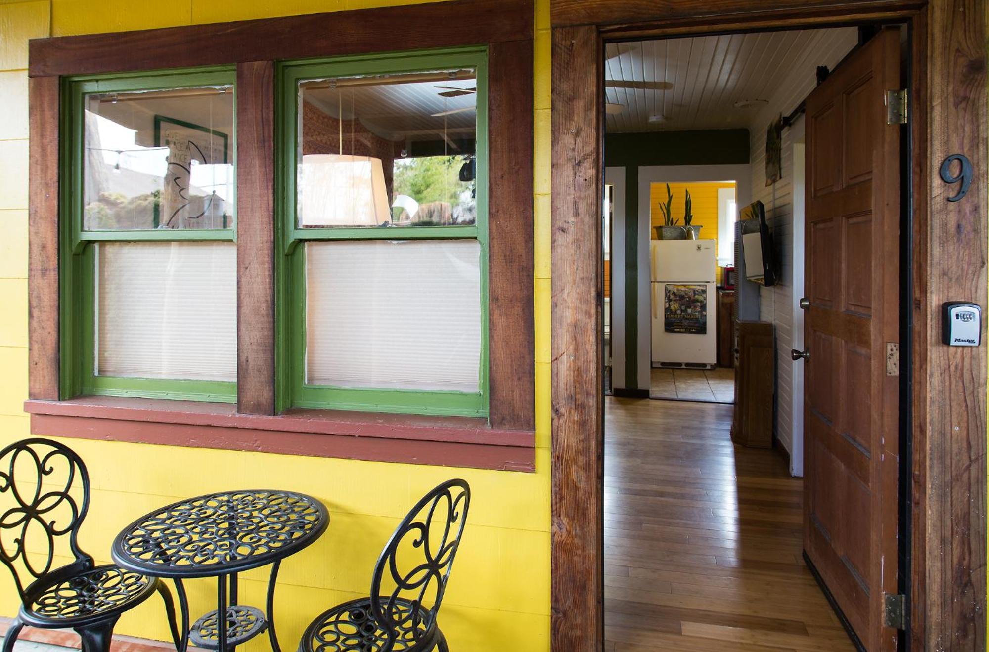 The Front Porch Hidden Oasis Inn Arcata